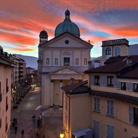 La Terrazza Daire Verbania Dış mekan fotoğraf
