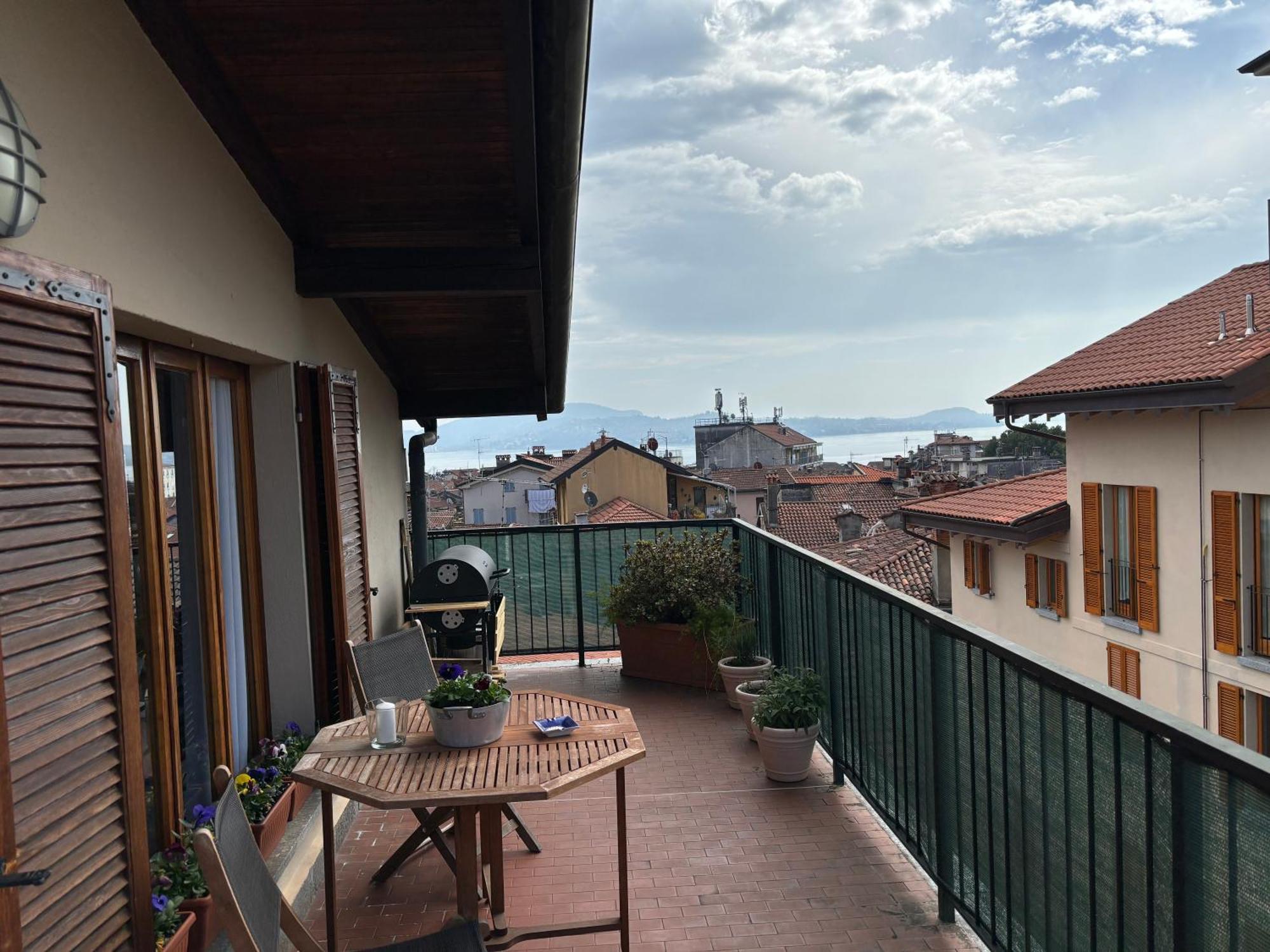 La Terrazza Daire Verbania Dış mekan fotoğraf
