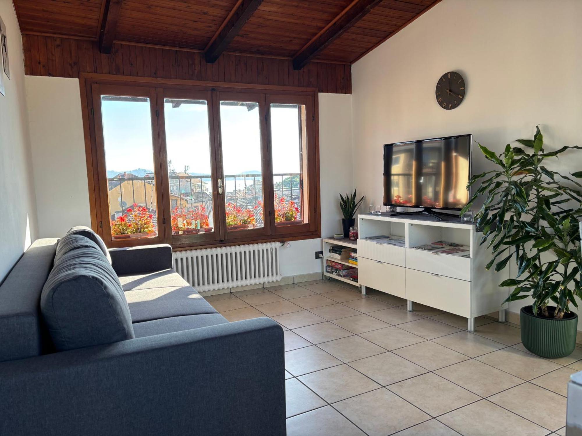 La Terrazza Daire Verbania Dış mekan fotoğraf